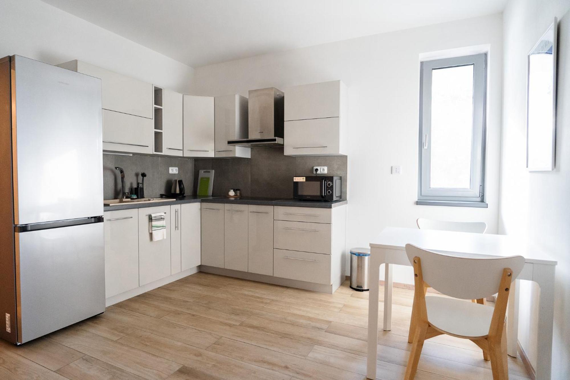 The Dante Villa Apartments Praha Bagian luar foto