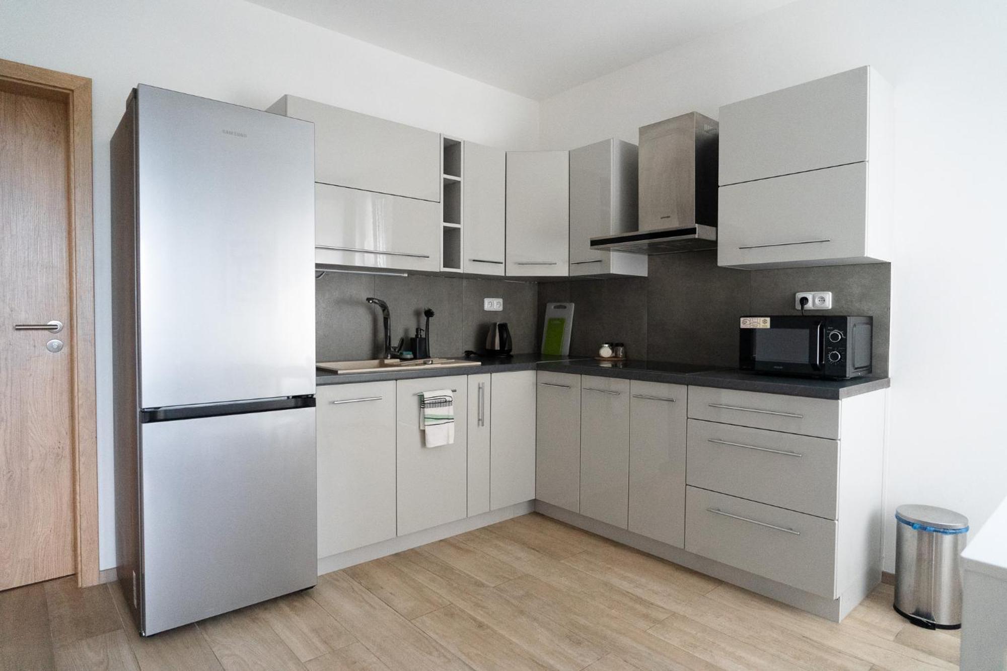 The Dante Villa Apartments Praha Bagian luar foto