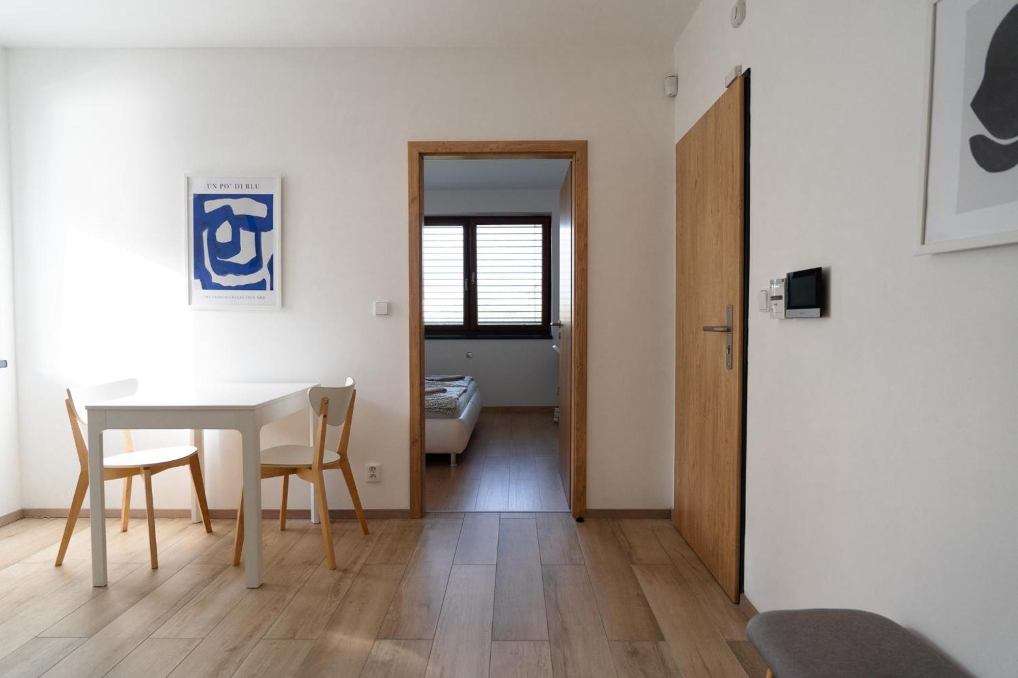 The Dante Villa Apartments Praha Bagian luar foto