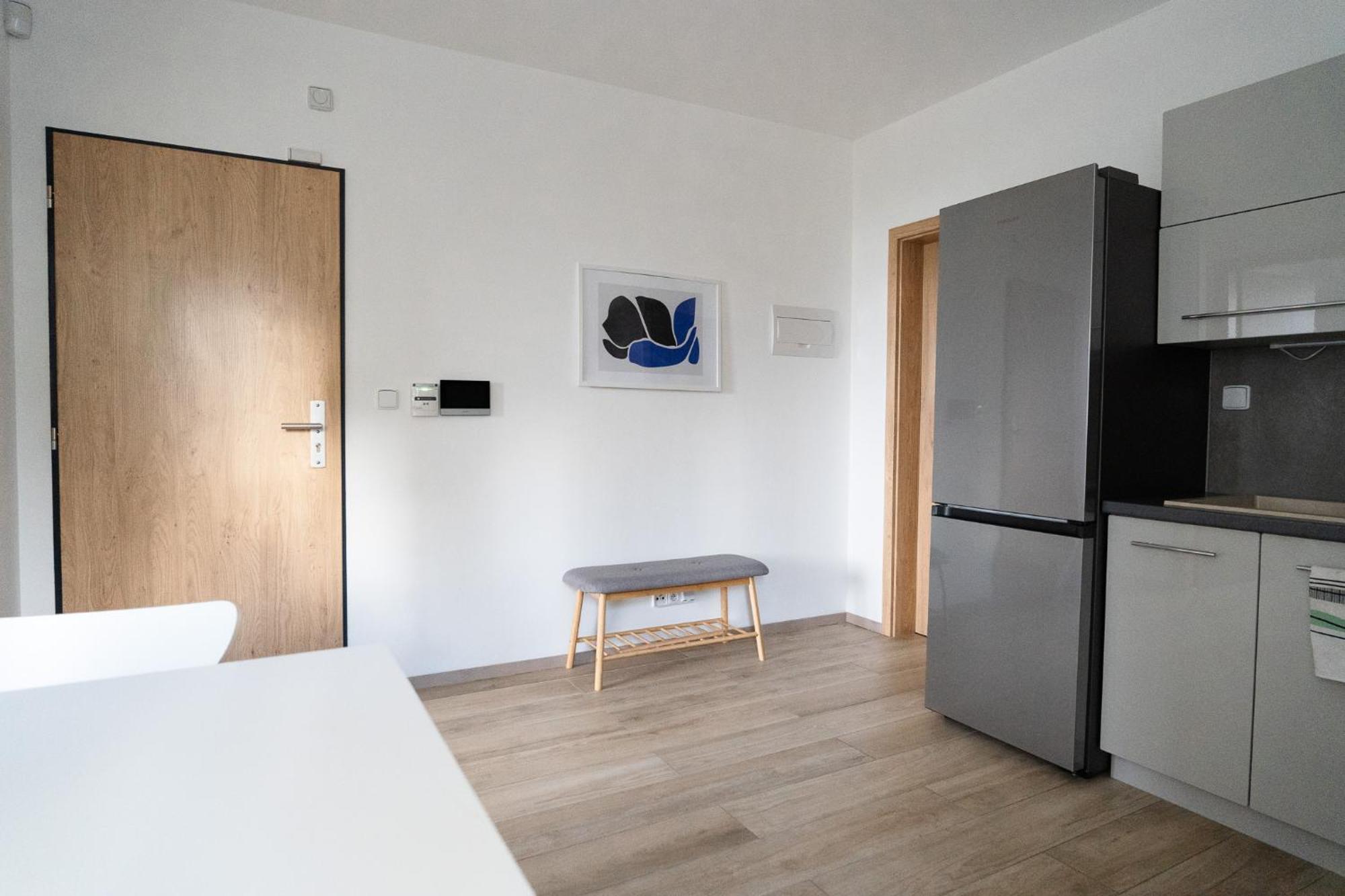 The Dante Villa Apartments Praha Bagian luar foto