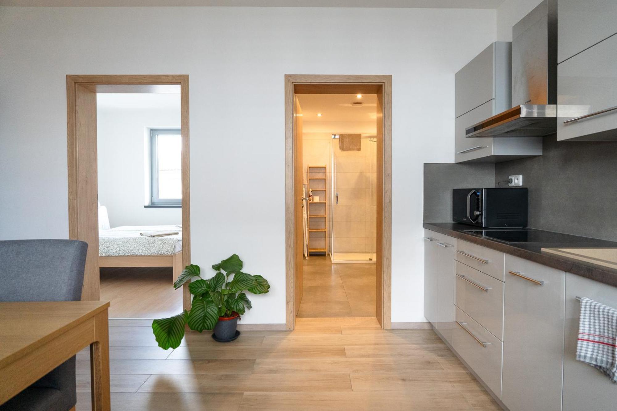The Dante Villa Apartments Praha Bagian luar foto